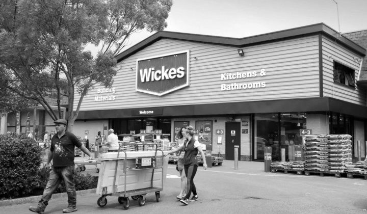 Barnstaple: Wickes