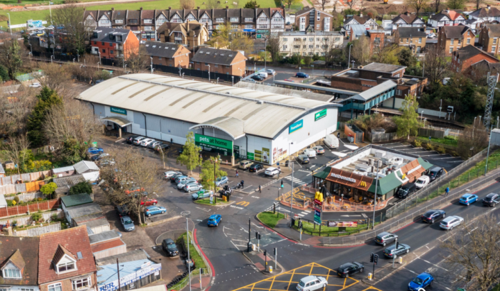 Croydon: Waddon Retail Park