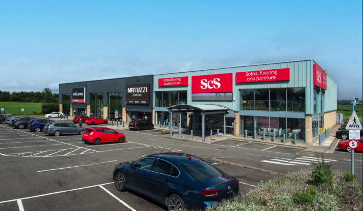 Birkenshaw: Birkenshaw Retail Park